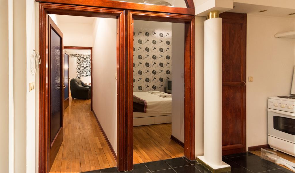 Apartment Stefanon 4 Белград Стая снимка