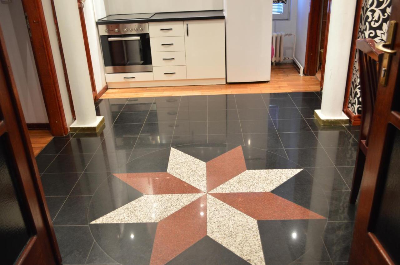 Apartment Stefanon 4 Белград Екстериор снимка